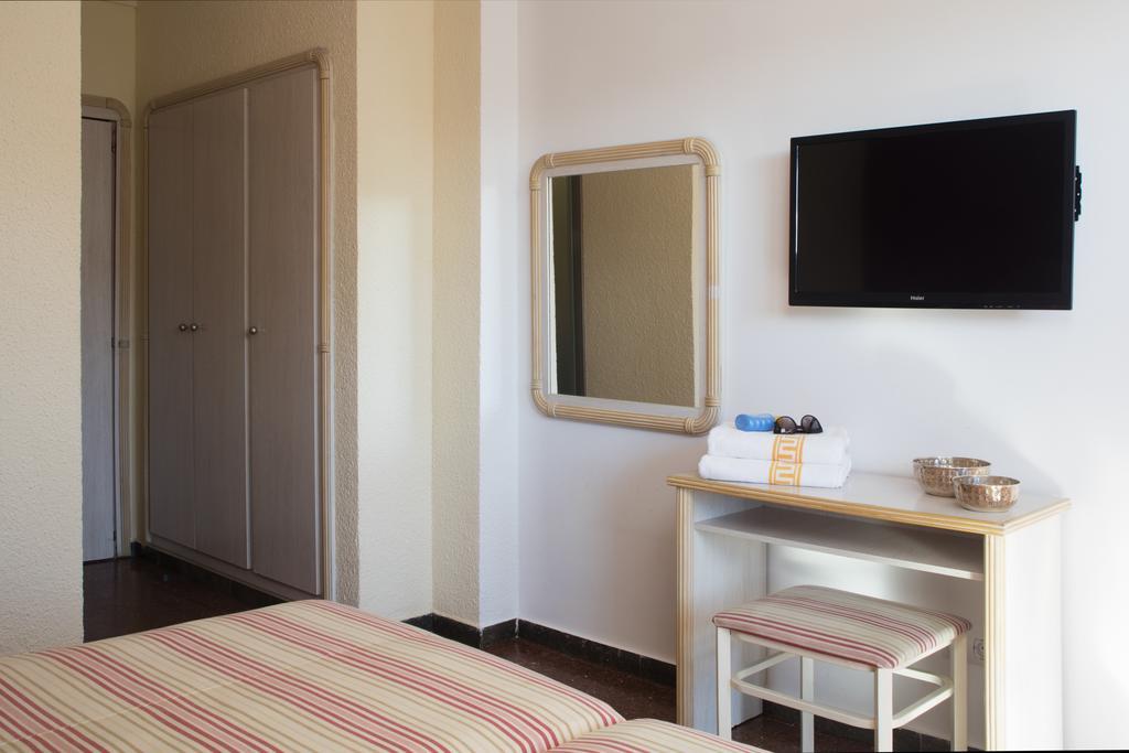 Luna Park Hotel Yoga & Spa Malgrat de Mar Ngoại thất bức ảnh